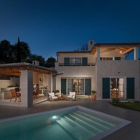 Villa Bora With Sauna And Heated Pool Vele Mune Esterno foto
