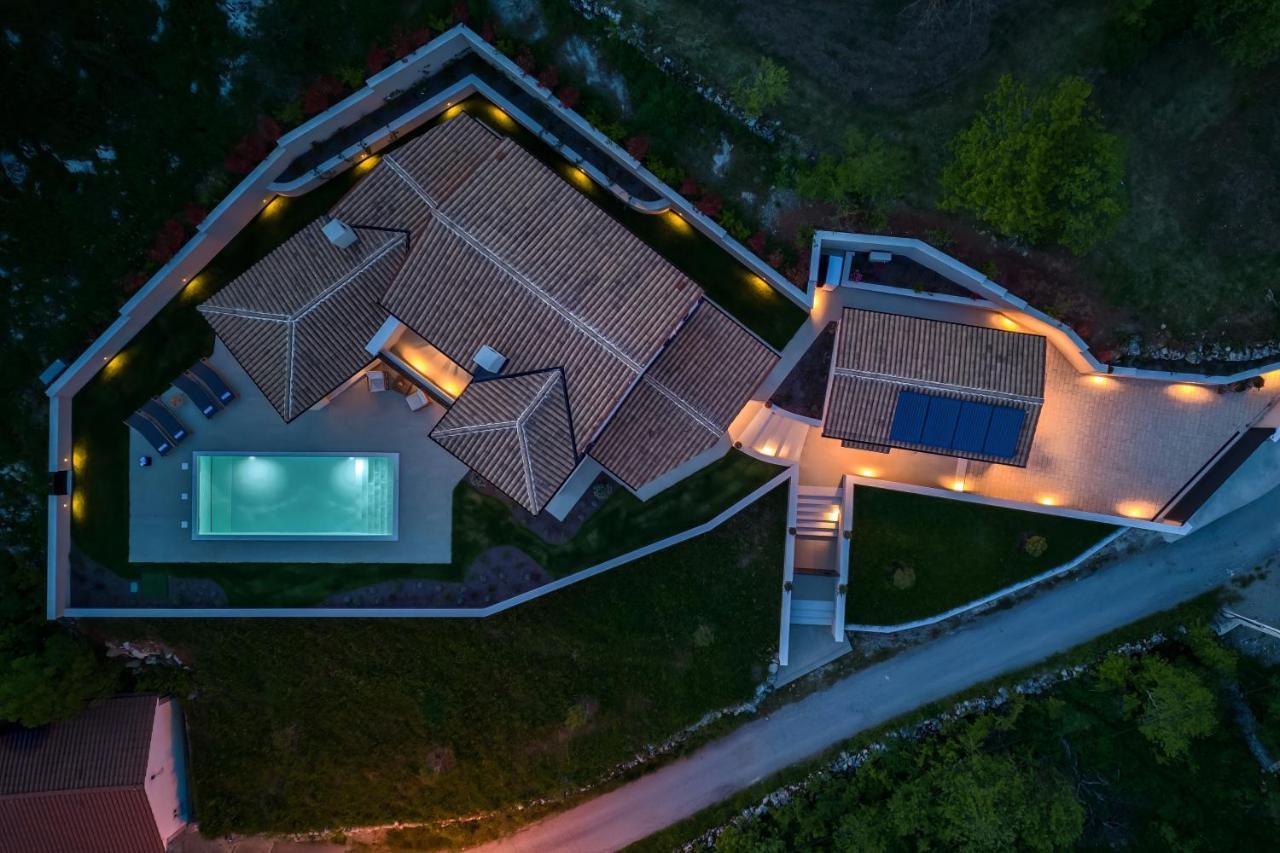 Villa Bora With Sauna And Heated Pool Vele Mune Esterno foto
